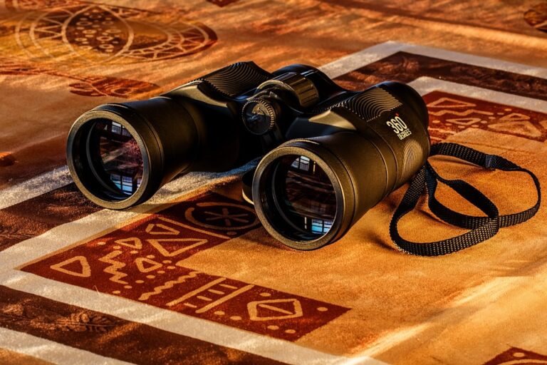 Can You Use Thermal Binoculars for Hunting?